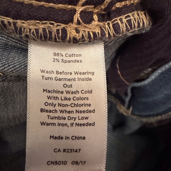 Talbots Women's Blue Distressed Ankle Jeans - Picture 5 of 6